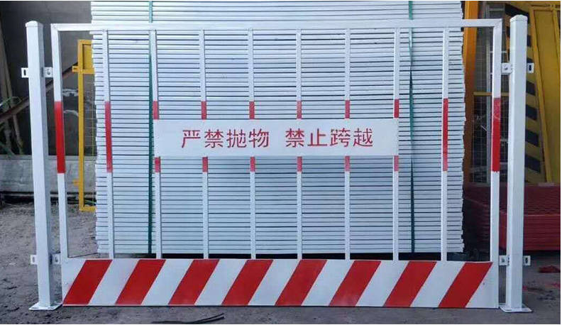 tQU+Z(y)